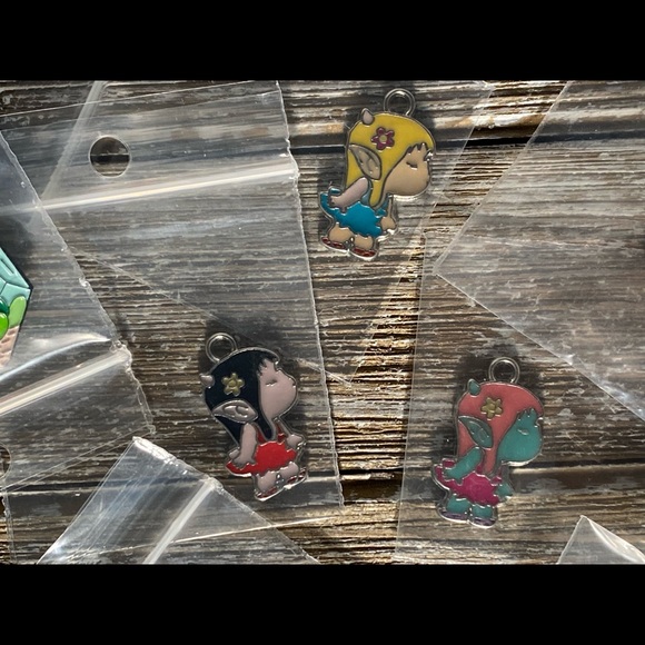 Enamel Charms + Pins Findings - Picture 2 of 7